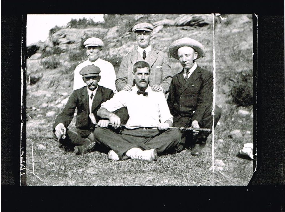 Manly Golf Club: 1901 Cam Smith, Hunter Smith, Ay Hilliard, Harris Woods, G J Wilkinson or McKinnon